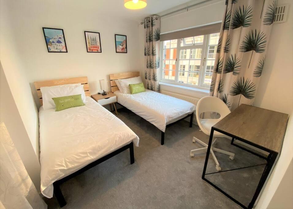 Apartamento Redhill Town Centre 3 Bed House Near Gatwick Airport, Easy Commute To London Exterior foto