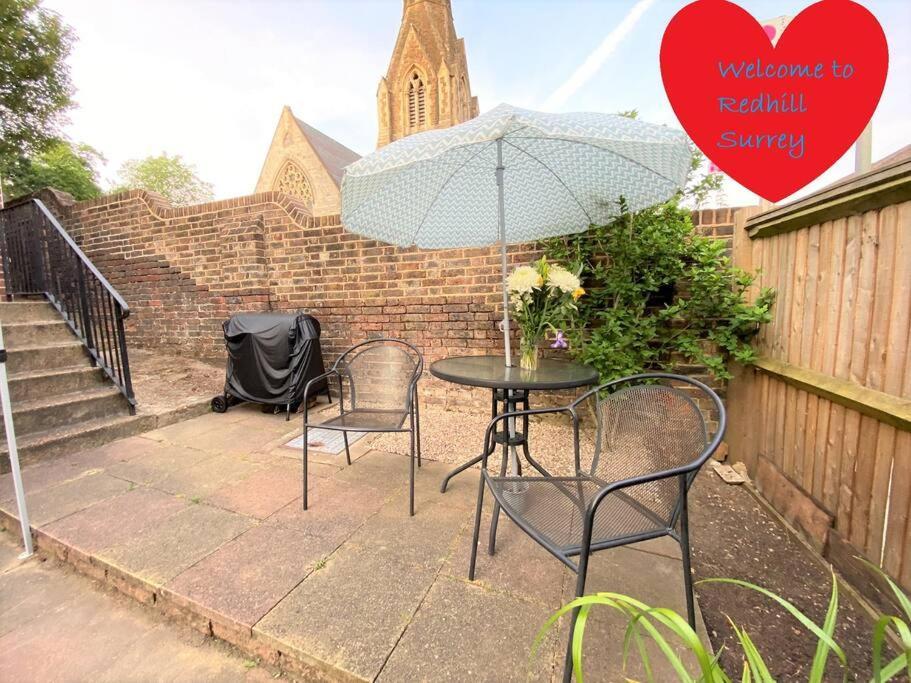 Apartamento Redhill Town Centre 3 Bed House Near Gatwick Airport, Easy Commute To London Exterior foto